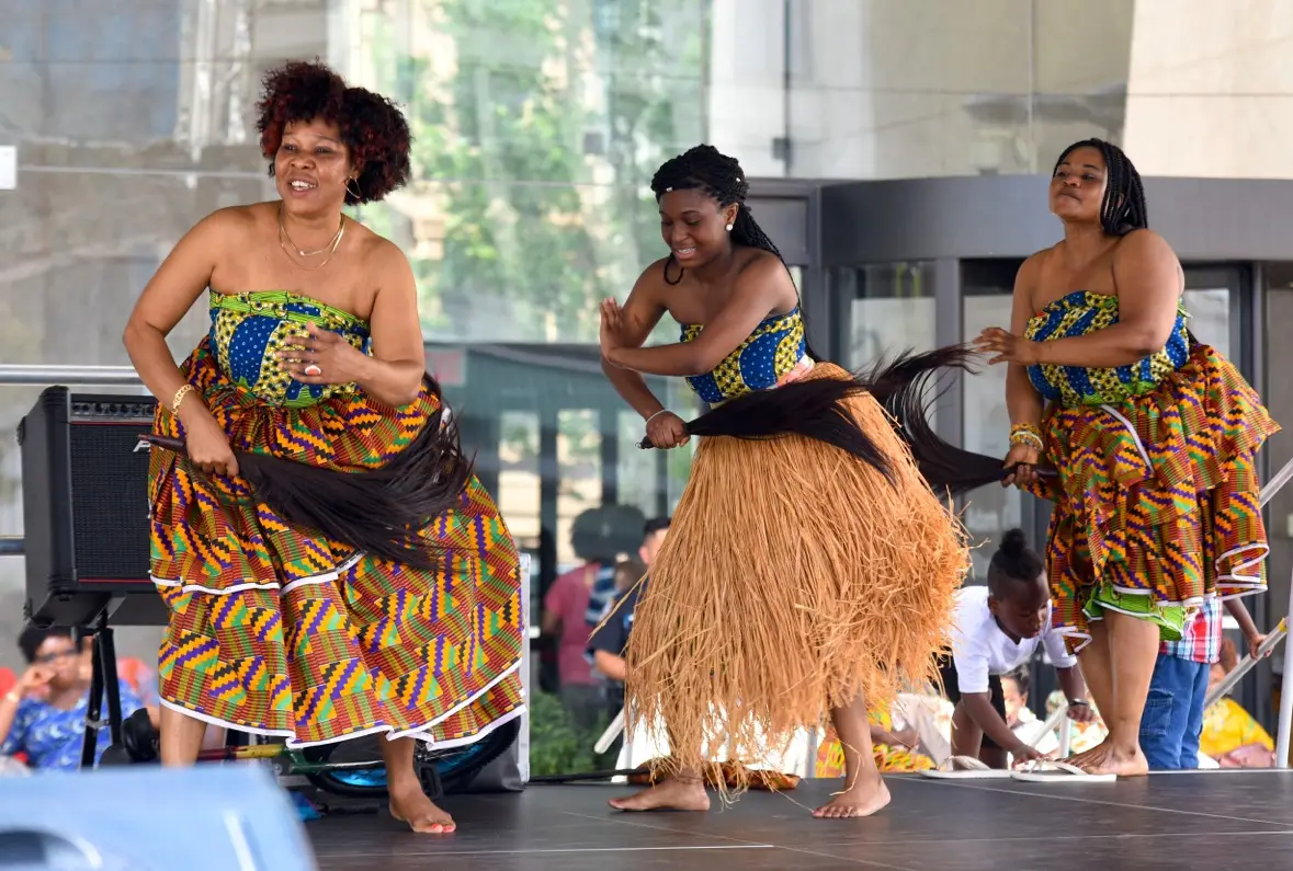 Bill_African3094DanceBM70917